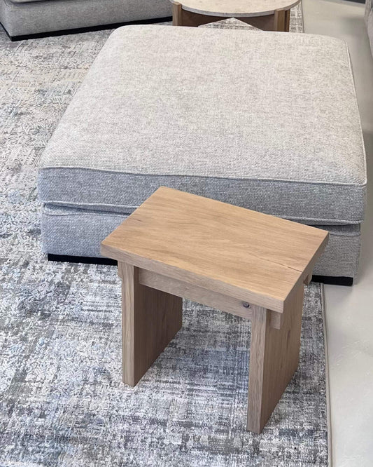 Beistelltisch aus Eiche