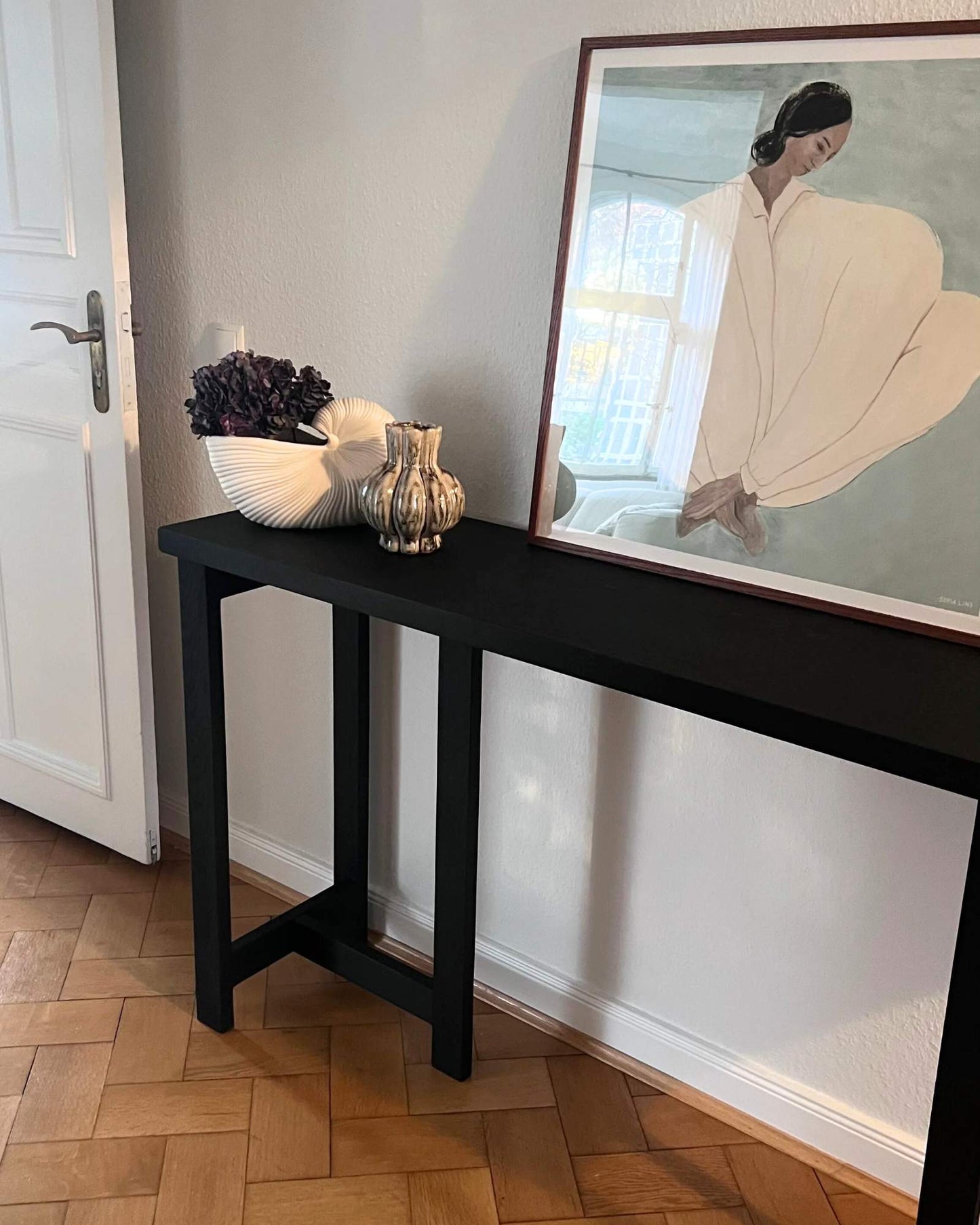 Sideboard aus geflammtem Eichenholz