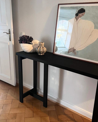 Sideboard aus geflammtem Eichenholz