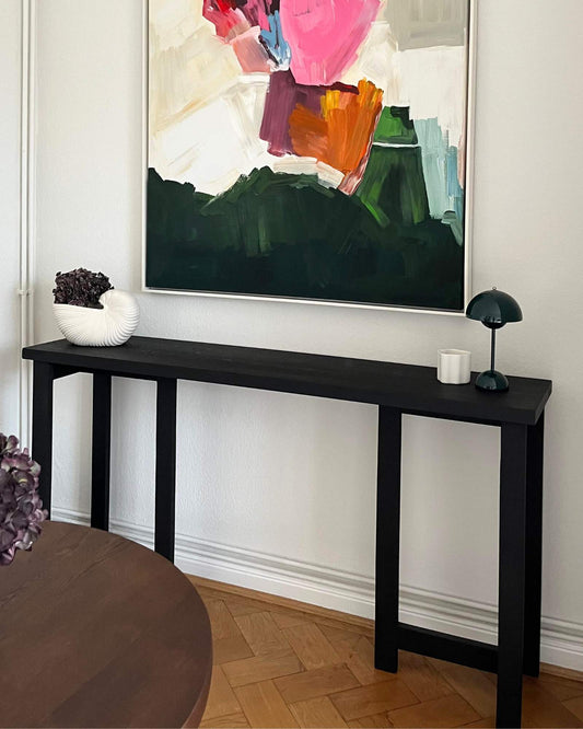 Sideboard aus geflammtem Eichenholz