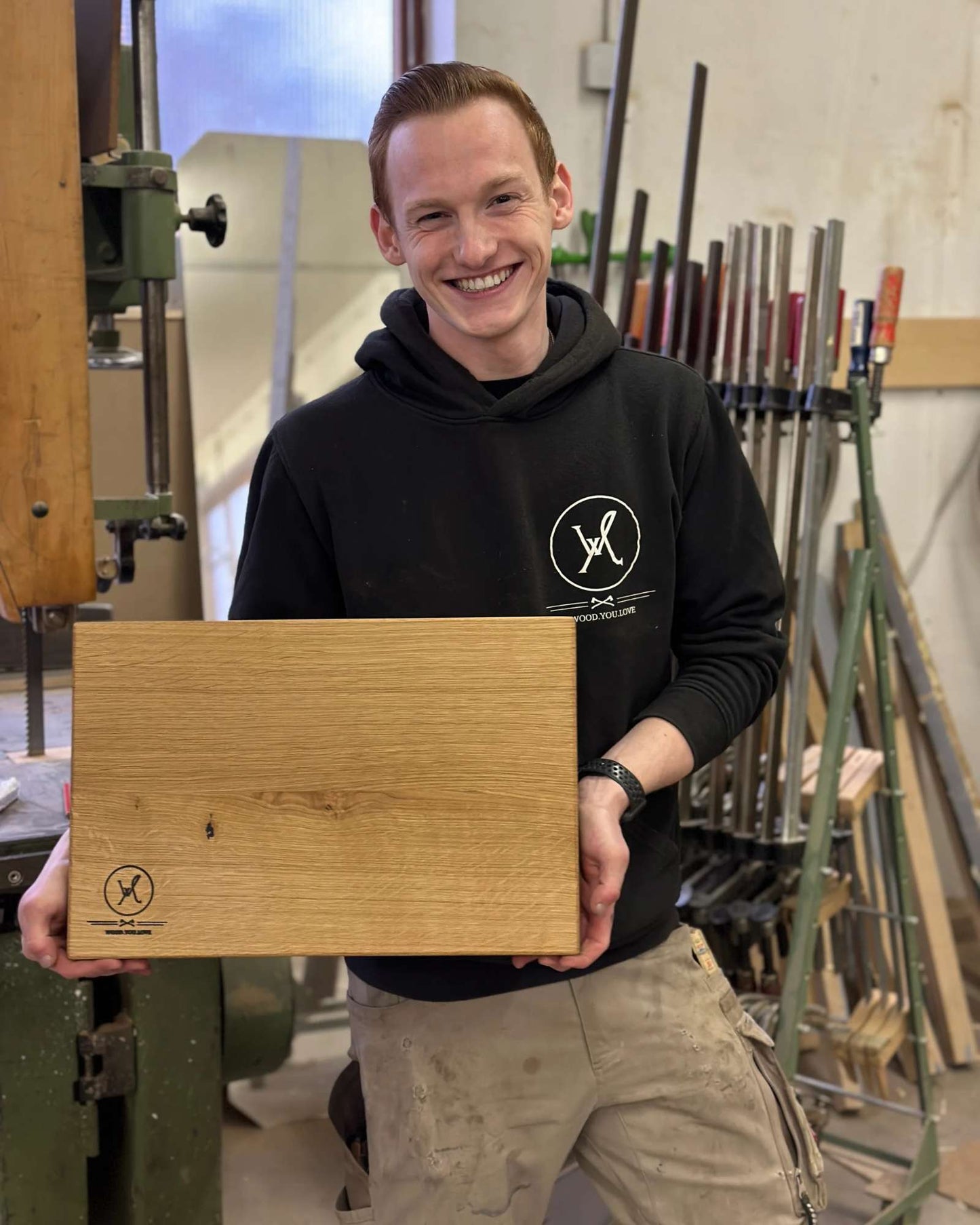 Holz-Schneidebrett aus regionaler Eiche