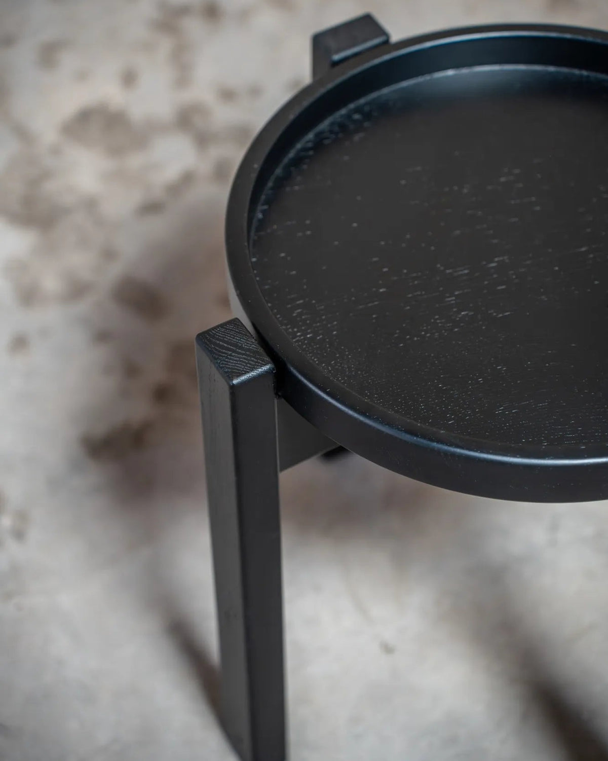 Beistelltisch & Hocker in schwarz - Wood.You.Love