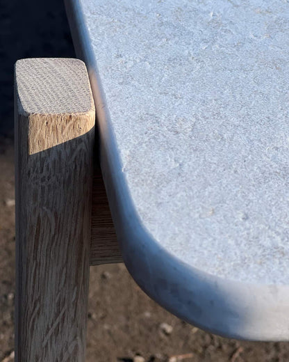 Couchtisch aus Naturstein und Eiche lang - Wood.You.Love