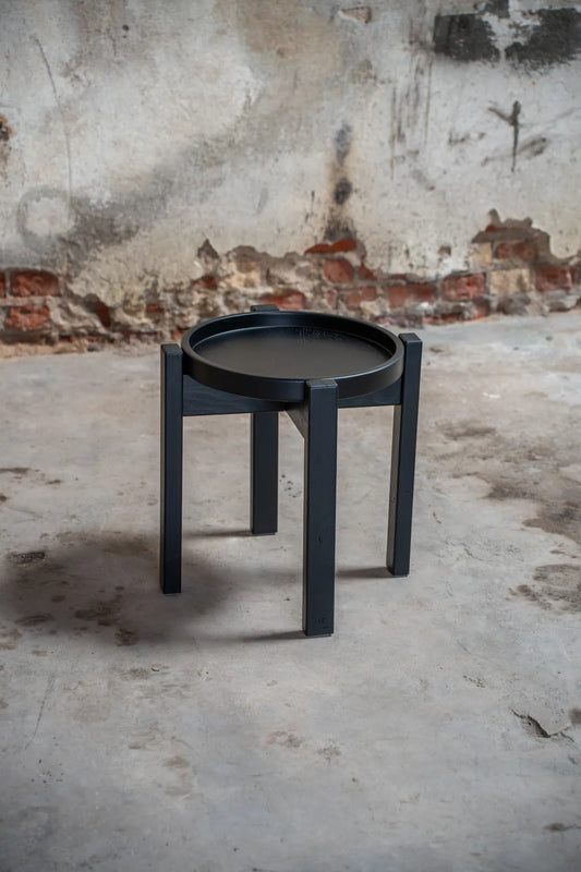 Beistelltisch & Hocker in schwarz